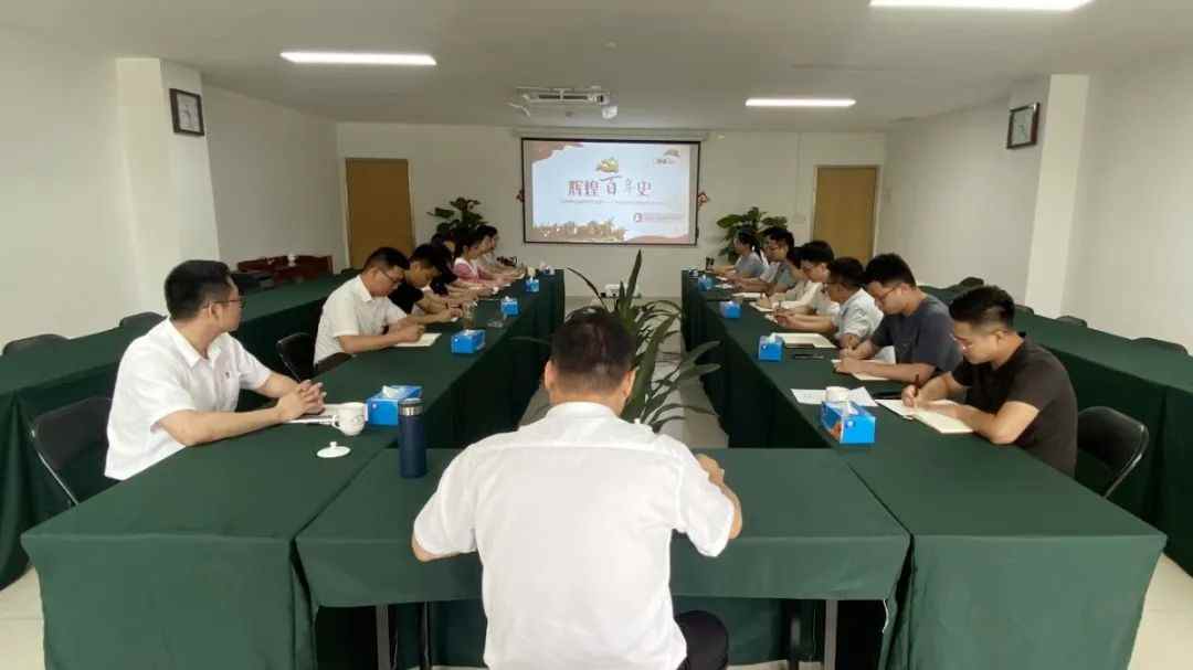 �W(xu��)��(x��)�����hʷ ��ȡ�^�M(j��n)���������V÷Ͷ��˾�M���_չ֧����ӛ�v�hʷ���}�h�n���(d��ng)